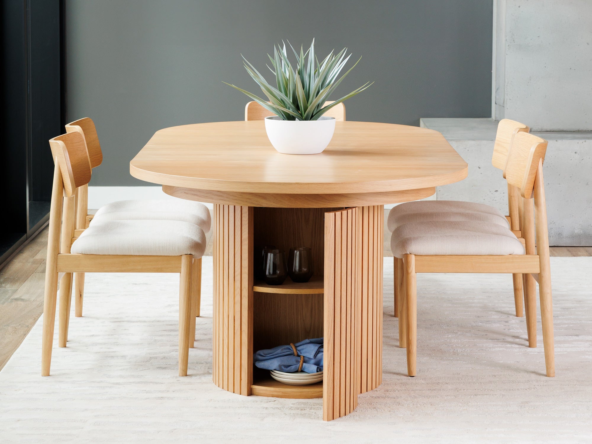 Round Expandable Dining Table with Chairs and Bench | TT ROW